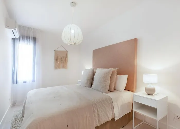 Maestranza Exclusive Townhouse Close To Puerto Banus With Bbq Pool 马尔韦利亚