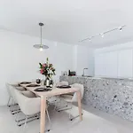 Maestranza Exclusive Townhouse Close To Puerto Banus With Bbq Pool マルベーリャ